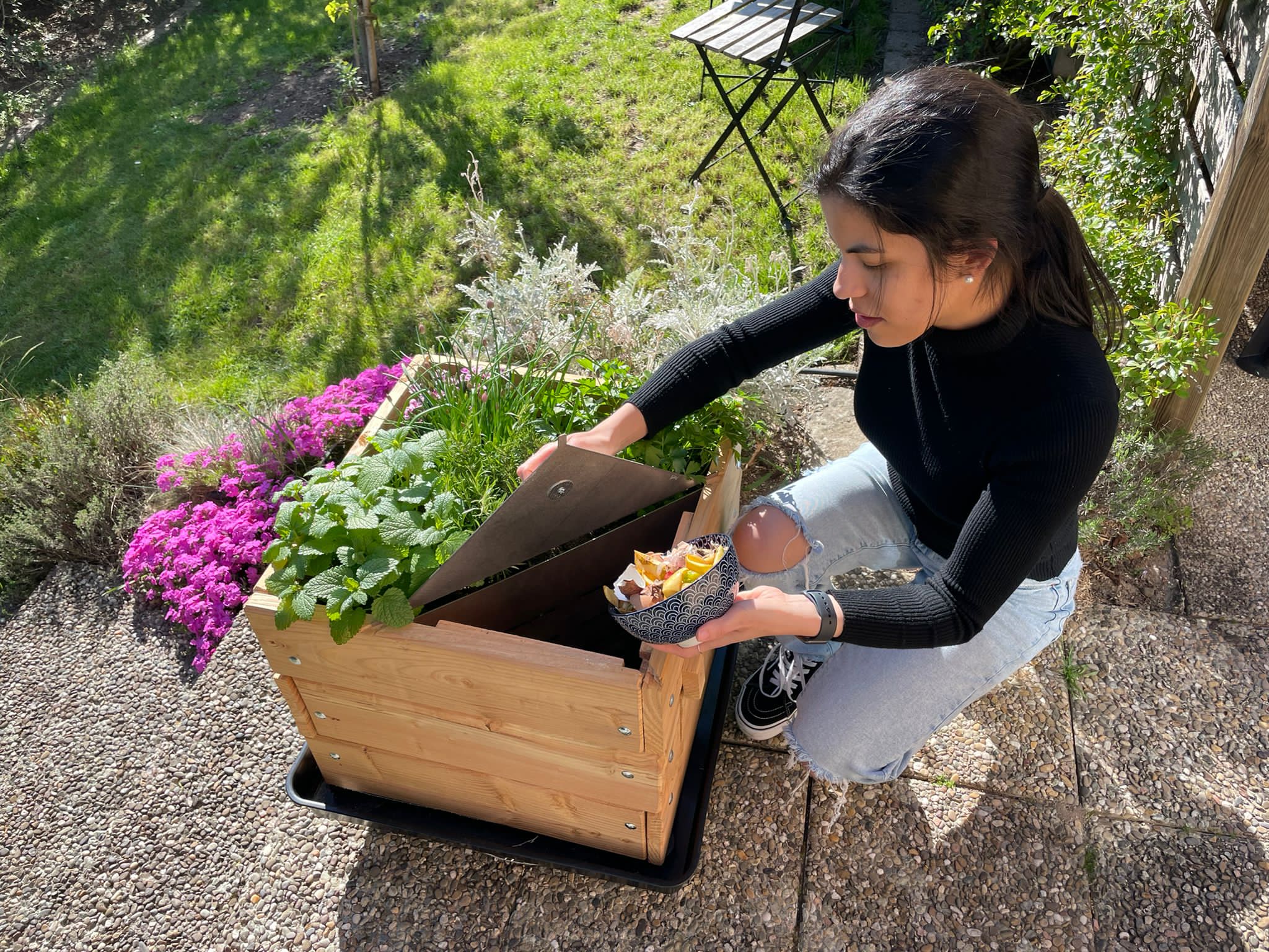 Tassin la Demi-Lune, pionnière du jardinage-compostage de balcon